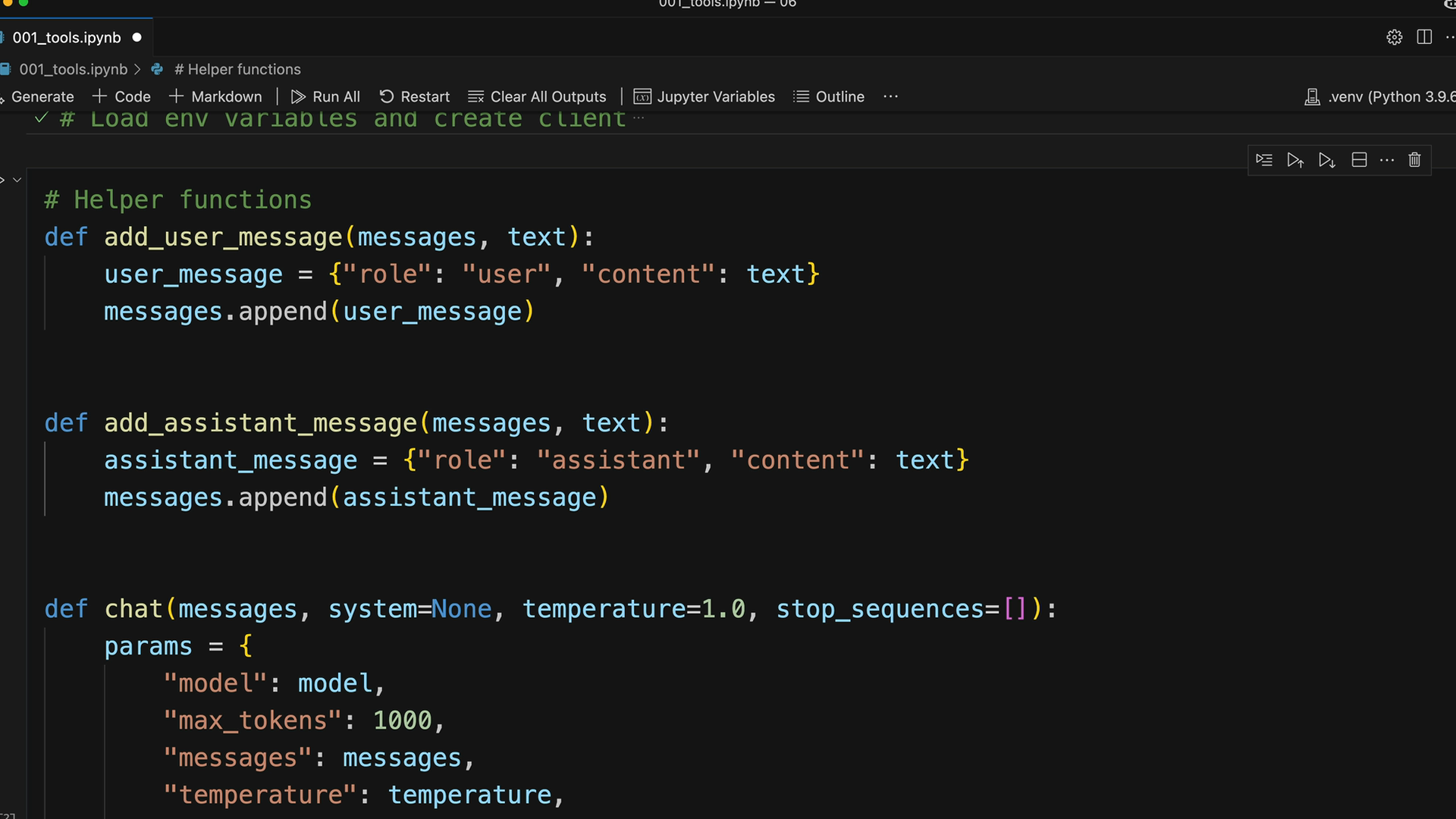 Ячейка ноутбука с add_user_message и add_assistant_message, добавляющими словари role и content, и функцией chat.